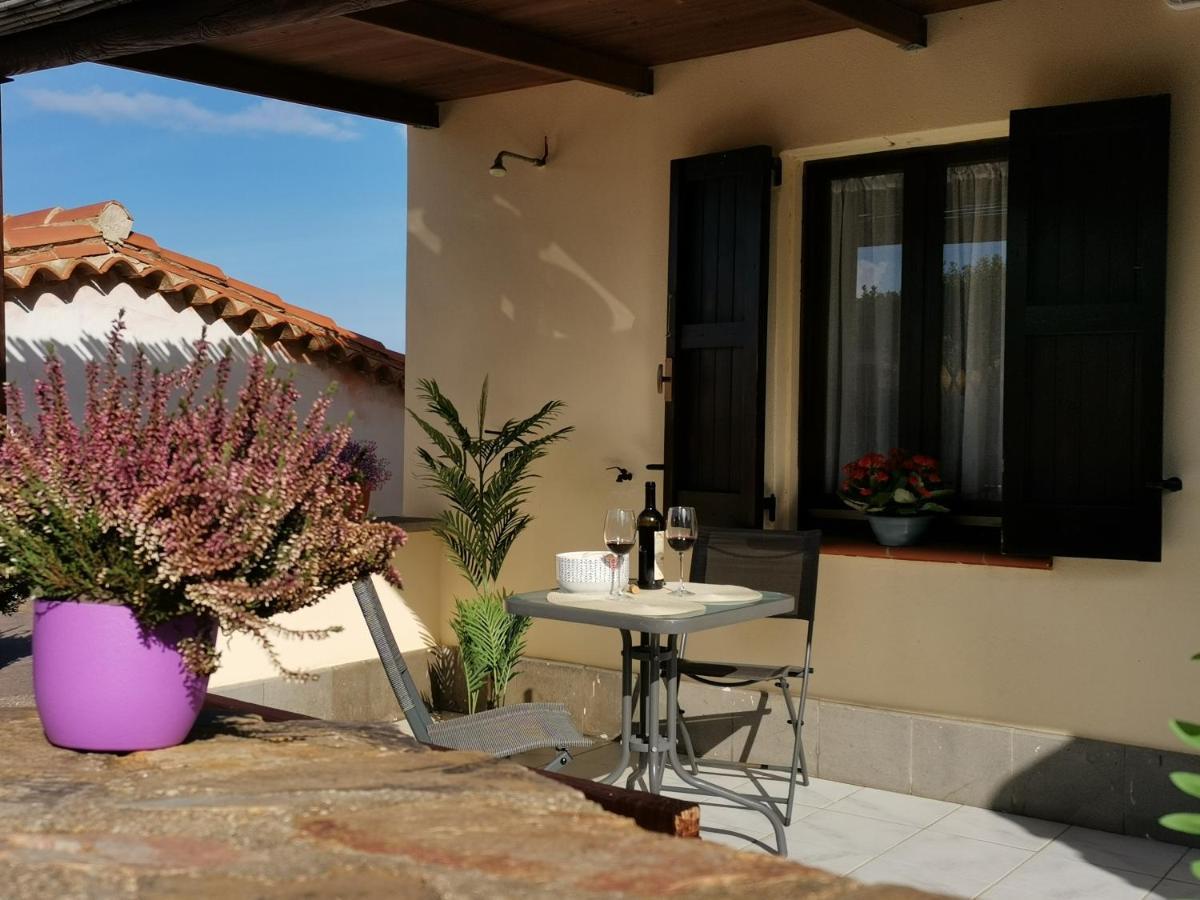 Sardegna Apartment Torre dei Corsari Luaran gambar